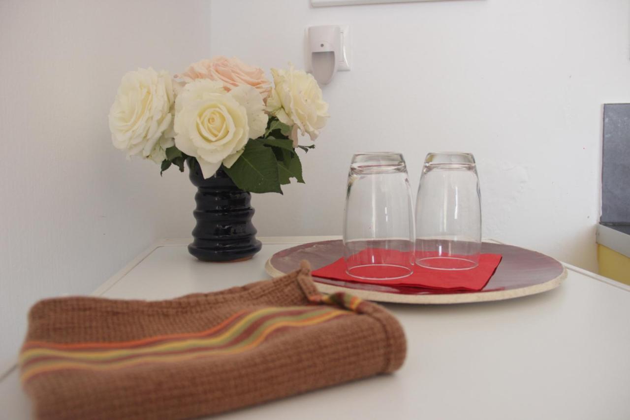 Entire Independent Maisonette Near Heraklion Pottery Classes Petrokefalo Bagian luar foto